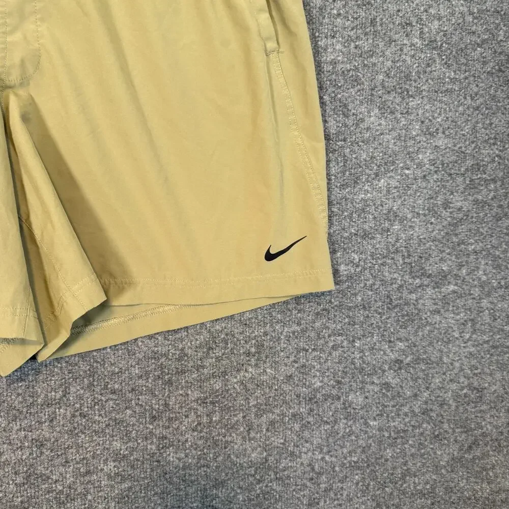 Nike Swim Trunks Mens 2XL XXL Green Board Shorts Swim‎ Surf Swoosh Lightweight